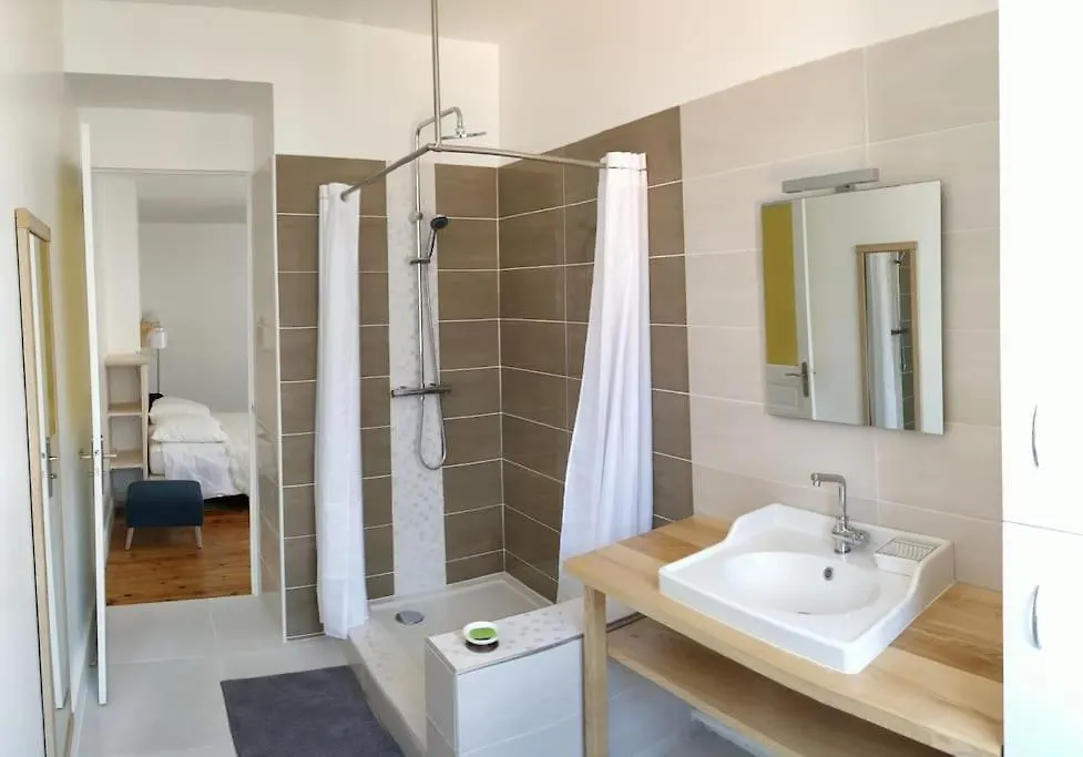 Le Cheylard, Appartement Spacieux Et Lumineux